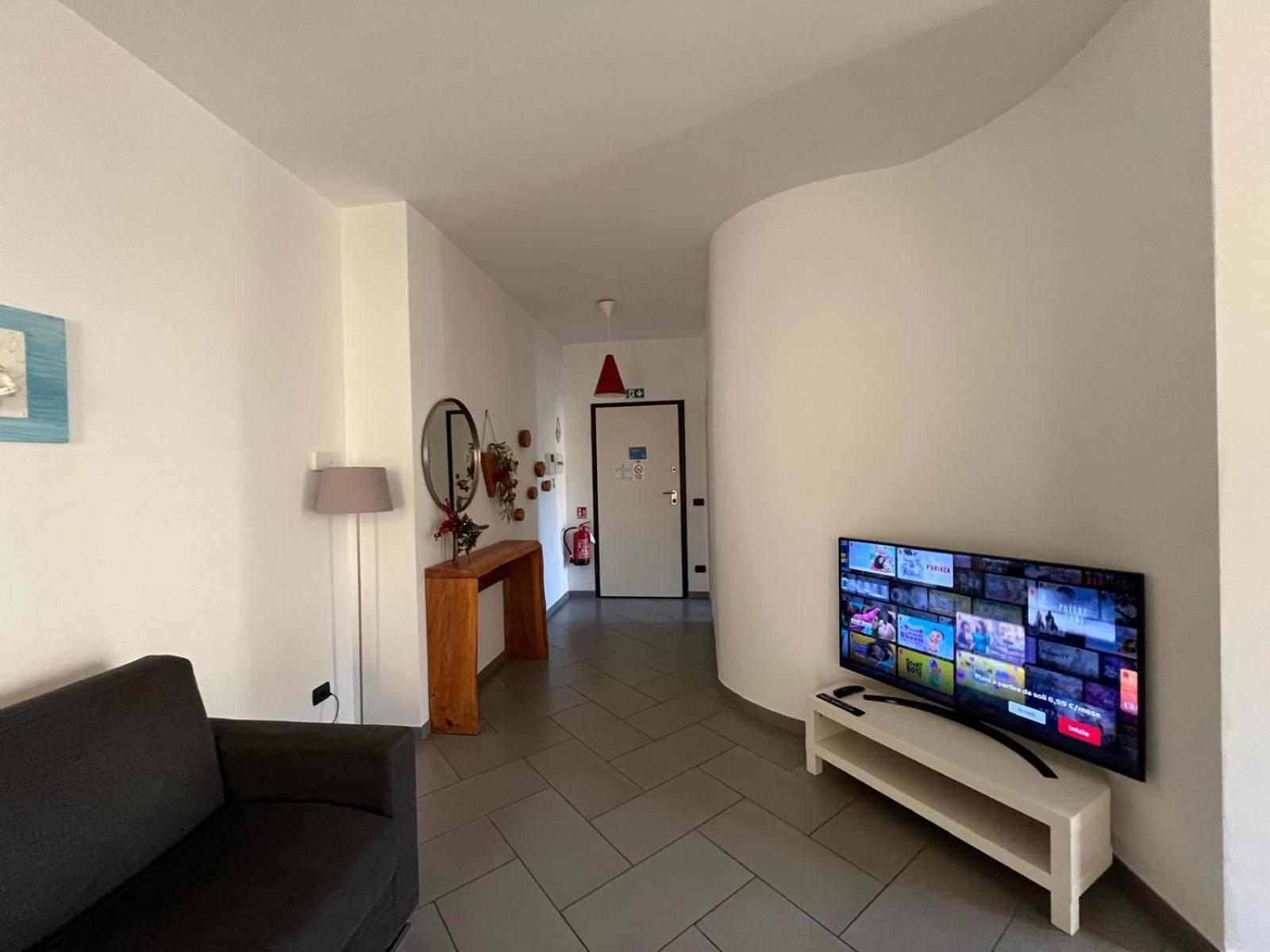 Dea Apartments アルベンガ エクステリア 写真