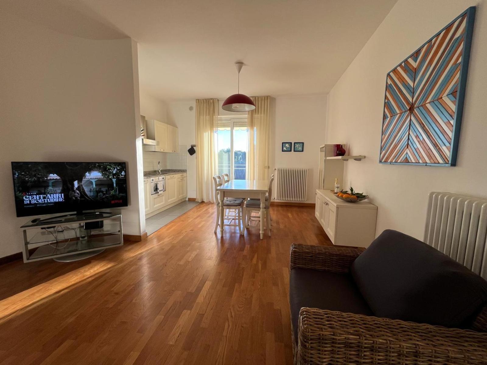 Dea Apartments アルベンガ エクステリア 写真