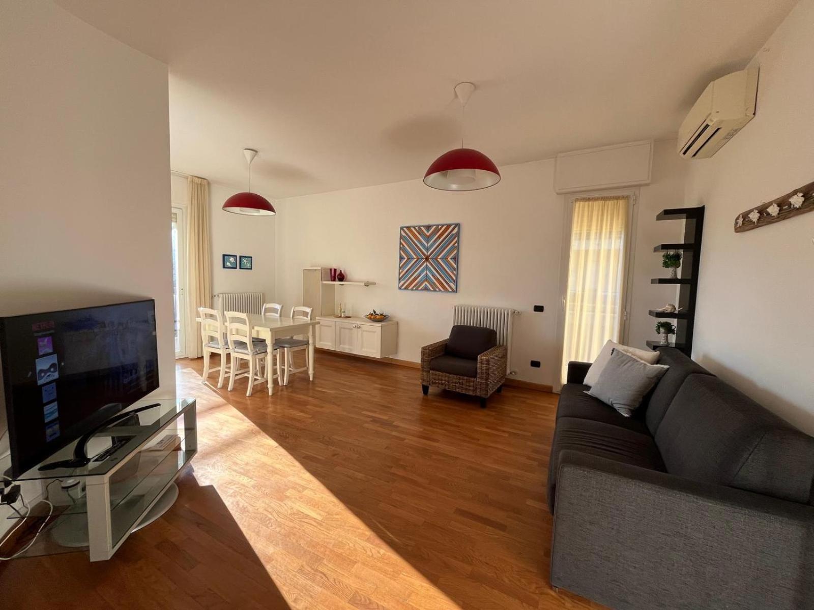Dea Apartments アルベンガ エクステリア 写真