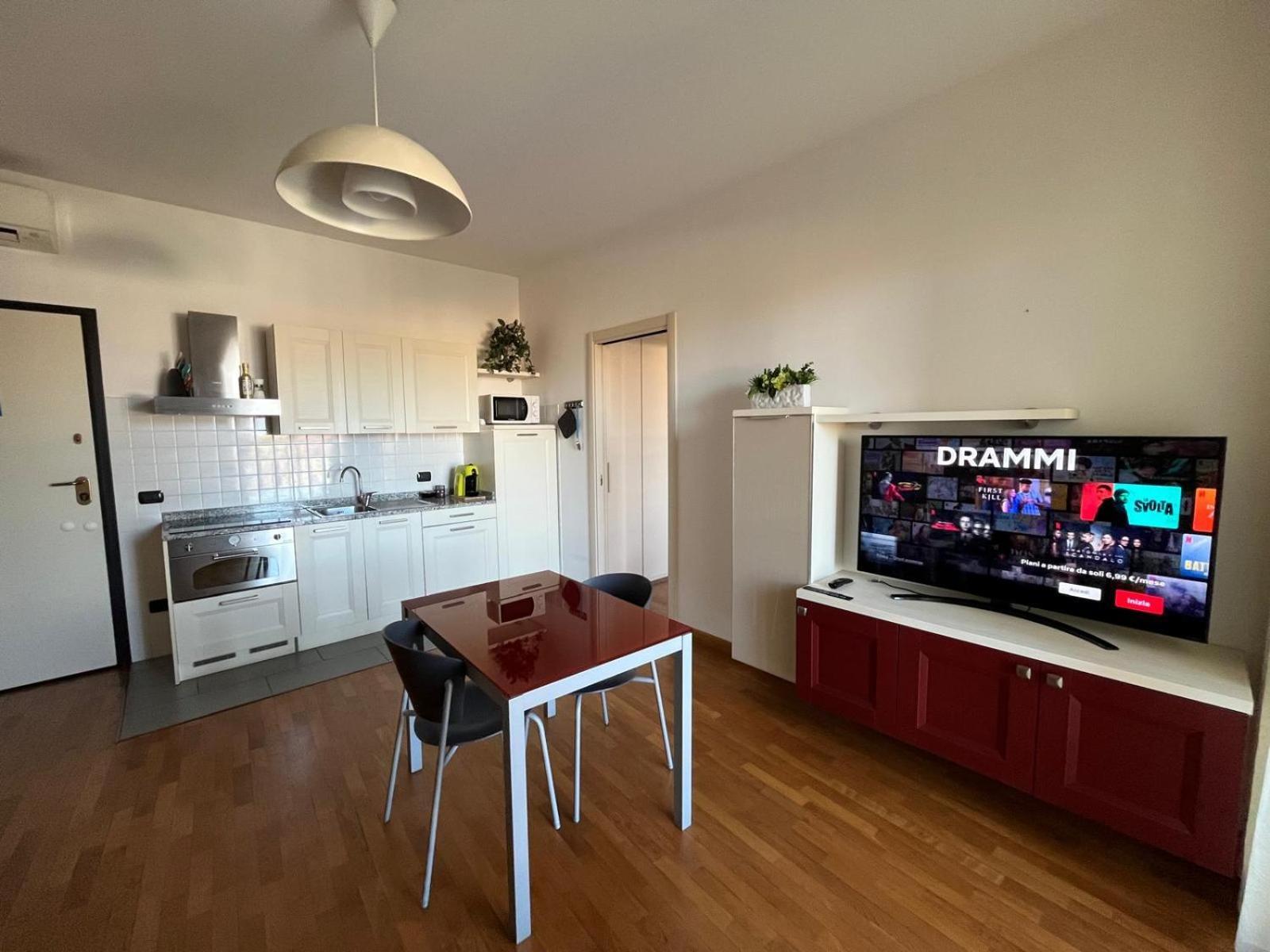 Dea Apartments アルベンガ エクステリア 写真